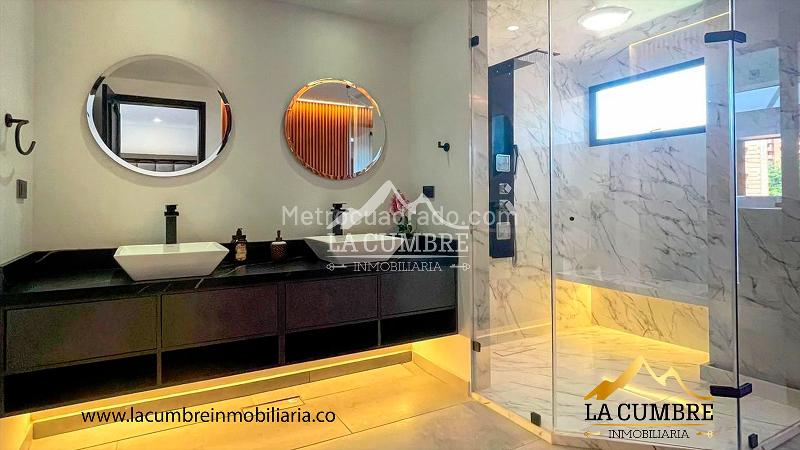 Duplex de 4 Alcobas con Vistas en El Poblado El Tesoro - 9