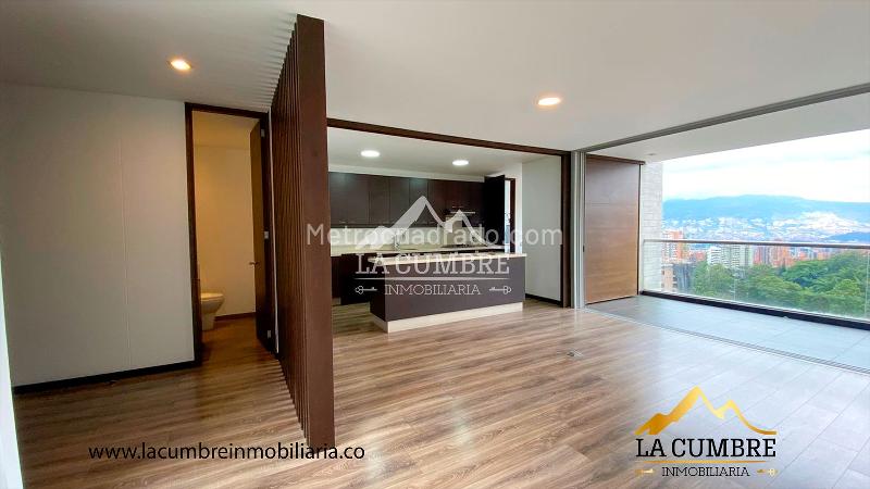 Apartamento con Piscina de 3 Alcobas en San Lucas, El Poblado - 2