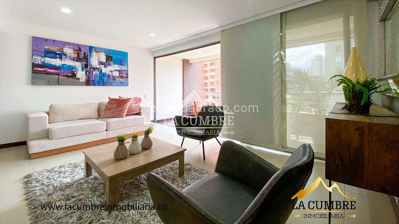 Charming 3BR Apartment in El Poblado Loma de Los Parra - 2