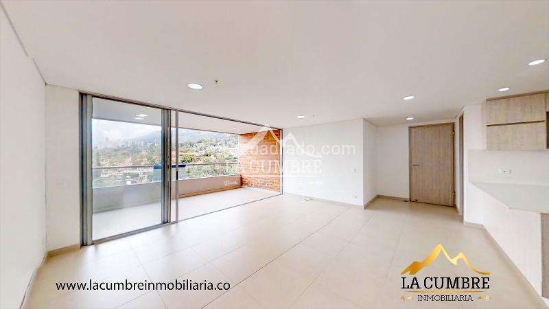 3BR Apartment in Loma del Escobero (145 m²)