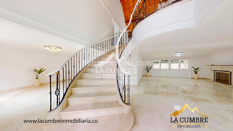 Casa de 4 Alcobas en Unidad Cerrada en El Poblado San Lucas - 5