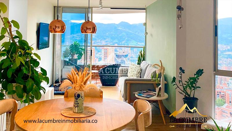 3BR Apartment with Double Covered Parking in Los Balsos - 2