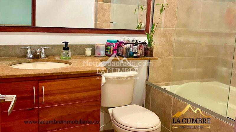 3BR Apartment with Double Covered Parking in Los Balsos - 7