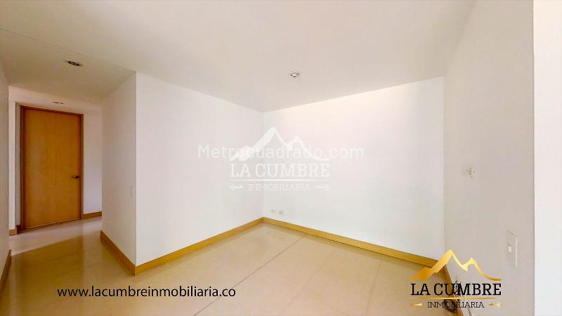 3BR Apartment for Rent in Castropol, El Poblado with Double Covered Parking - 6