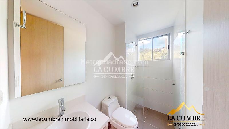 3BR Apartment for Rent in Castropol, El Poblado with Double Covered Parking - 8