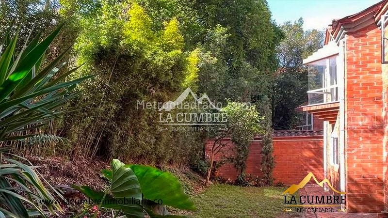 Furnished 3BR House in El Poblado San Lucas - 4