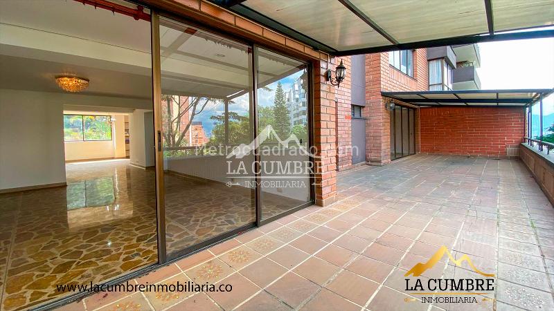 3BR Apartment with Double Parking in Los Balsos (El Poblado) - 3