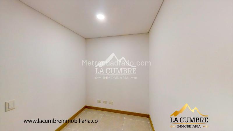 Apartamento Amplio de 3 Alcobas en El Poblado Las Palmas - 8