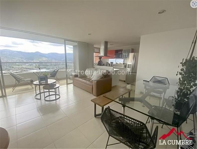 Apartamento Amoblado de 2 Alcobas en Las Palmas, El Poblado