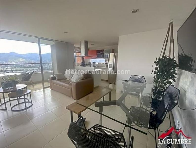 Apartamento Amoblado de 2 Alcobas en Las Palmas, El Poblado - 2