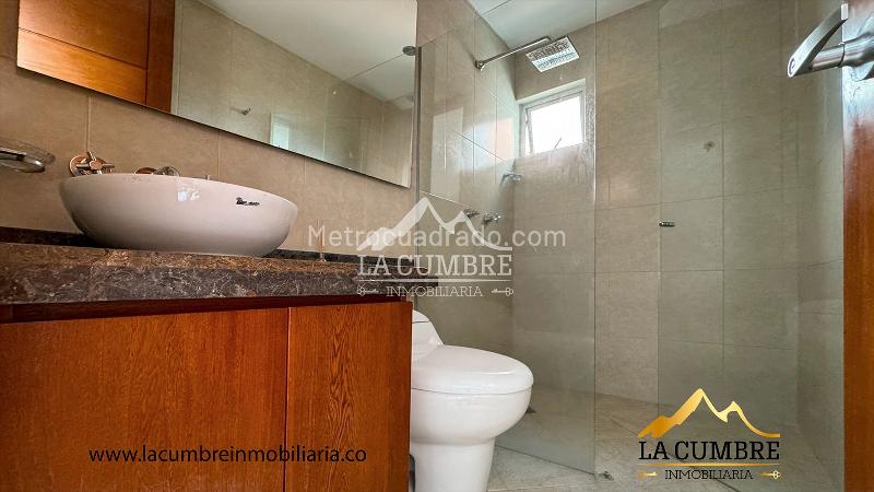 Stylish 2BR Apartment in El Poblado - 8