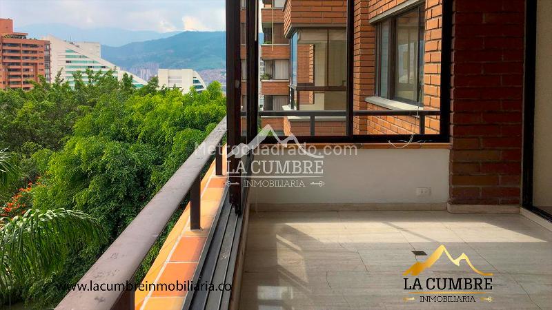 Apartamento de Lujo de 4 Alcobas con Amenidades en El Poblado - 5