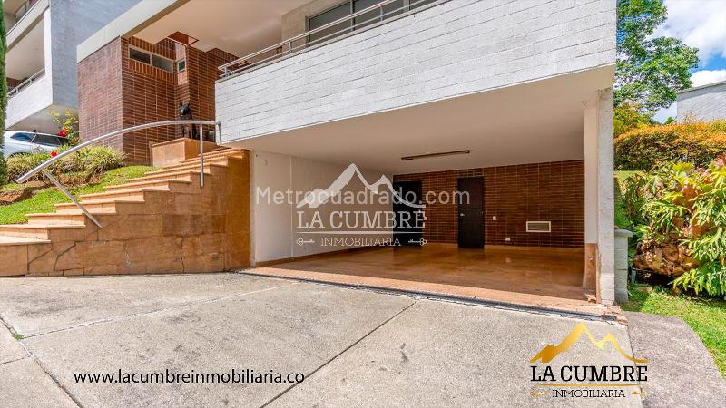 Casa en Alquiler de 3 Alcobas en San Lucas, El Poblado - 2