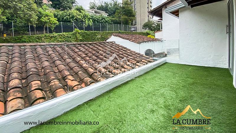 Casa Amoblada de 4 Alcobas con Piscina en El Tesoro - 9