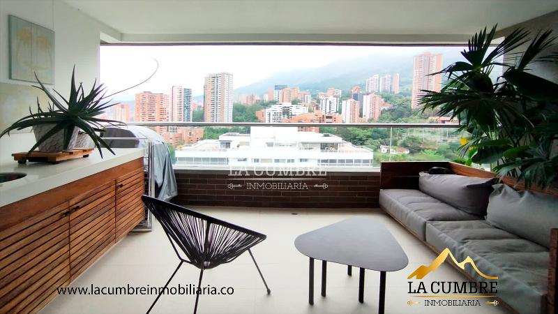 Spacious 2BR Apartment in El Poblado Los Balsos - 4