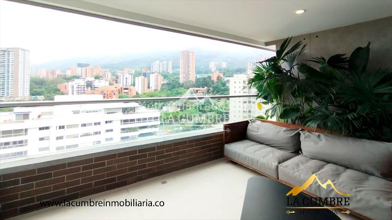 Spacious 2BR Apartment in El Poblado Los Balsos - 5