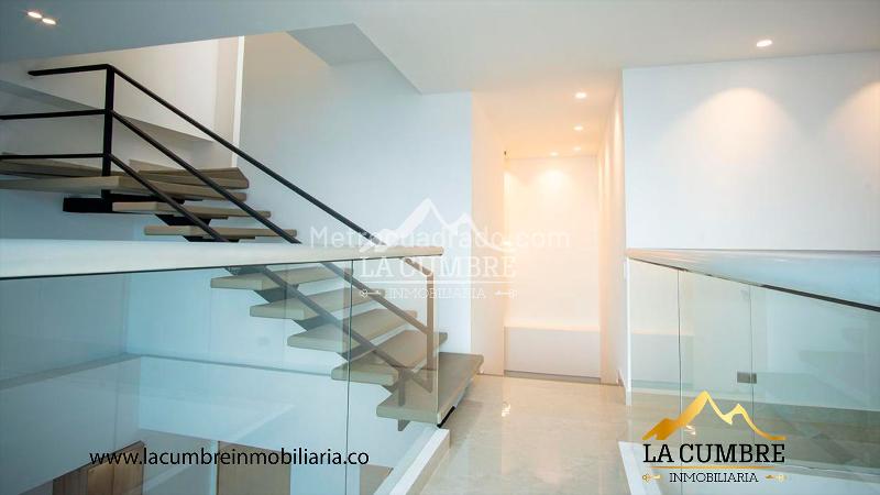 Luxurious 3BR Apartment in Poblado Loma de Alejandria - 6