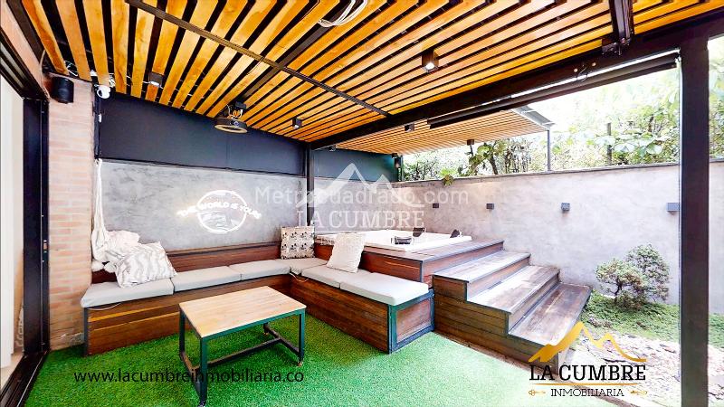 Casa Elegante de 4 Alcobas en Los Balsos, El Poblado - 4