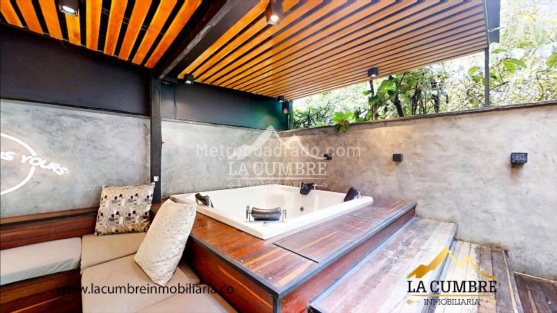 Casa Elegante de 4 Alcobas en Los Balsos, El Poblado - 5