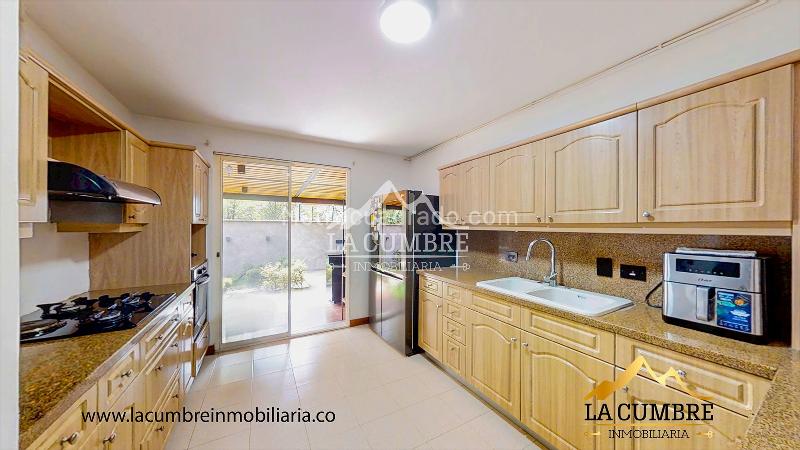 Furnished 4BR House for Rent in El Poblado Los Balsos - 7