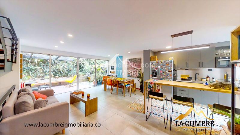 Casa en Conjunto Cerrado de 3 Alcobas en Altos del Poblado