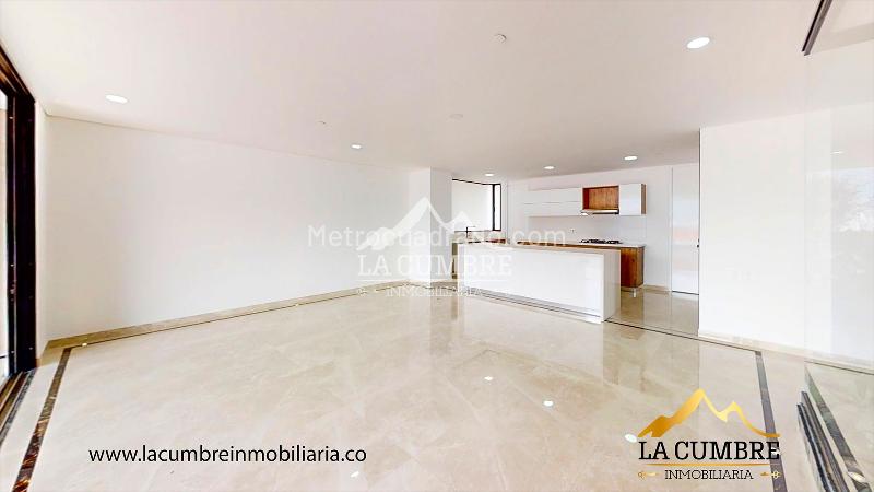 3BR Apartment with 5 Baths in El Poblado Santa María de los Ángeles - 3