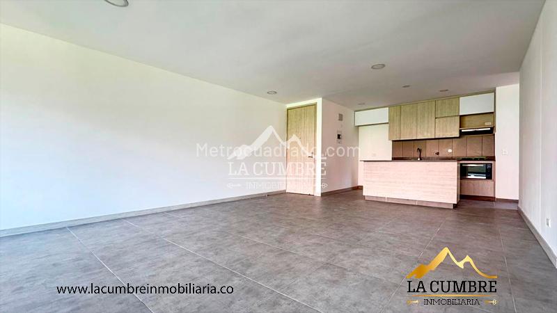 3BR Apartment in Loma del Escobero (125 m²) - 2