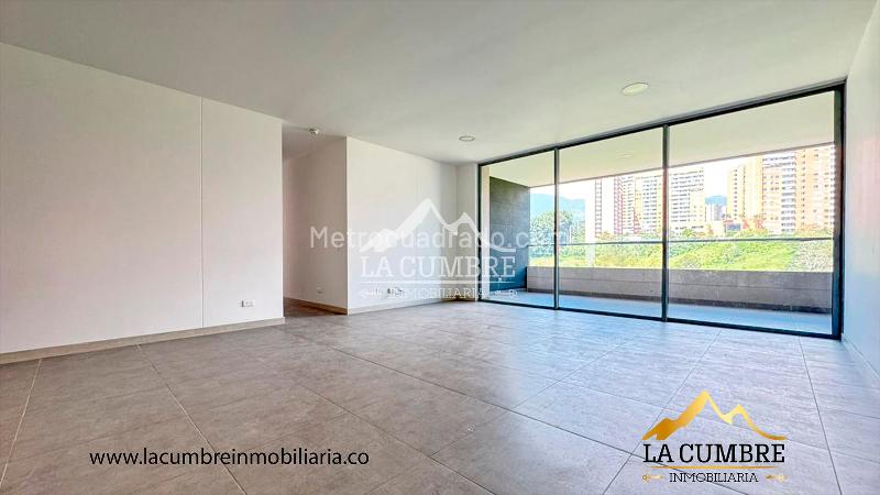 3BR Apartment in Loma del Escobero (125 m²) - 3