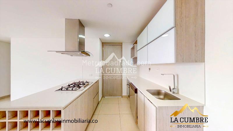 Stylish 3BR Apartment in El Poblado Castropol - 8