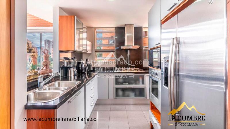 Furnished Duplex 2BR Apartment with Sauna-Turkish Bath in El Tesoro - 7