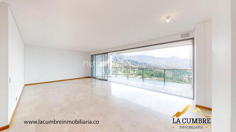 Apartamento de Lujo de 3 Alcobas en Venta en Los Balsos, El Poblado - 5