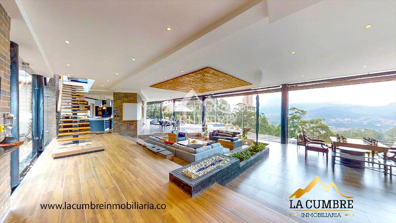 Casa Amoblada de 3 Alcobas en El Poblado Las Palmas - 2