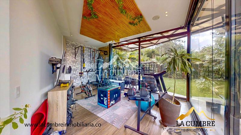 Casa Amoblada de 3 Alcobas en El Poblado Las Palmas - 9