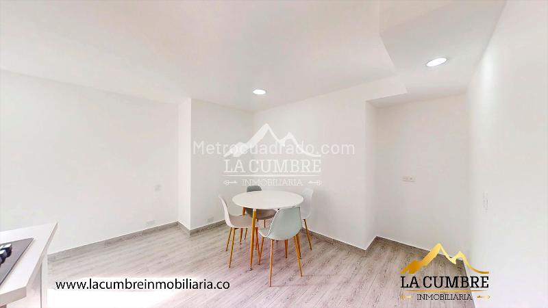 Apartamento de 2 Alcobas con Doble Parqueadero Cubierto en Los Balsos - 6