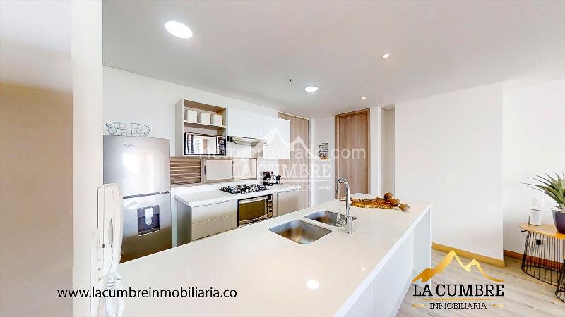 Apartamento Amoblado de 2 Alcobas en El Poblado Los Balsos - 8