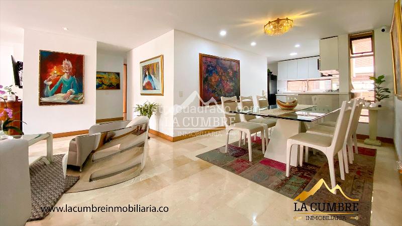 Spacious 3BR Apartment with Pool in El Poblado Loma de Los Parra - 4