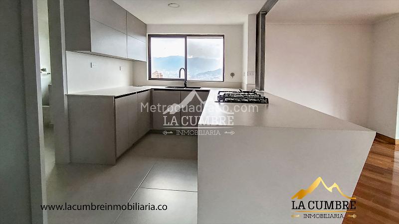 Apartamento de 3 Alcobas en El Poblado, El Campestre - 8