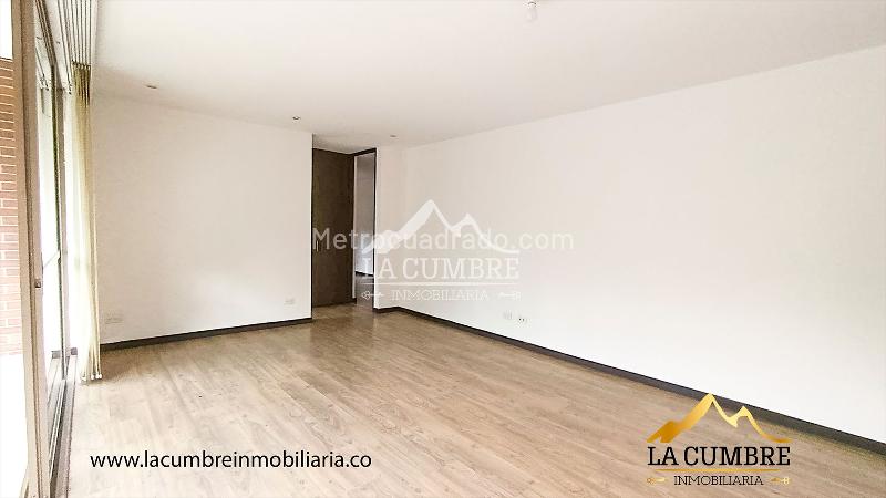 2BR Apartment for Rent in El Poblado Los Balsos with Double Covered Parking - 2
