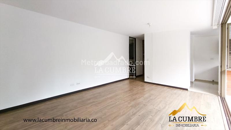 2BR Apartment for Rent in El Poblado Los Balsos with Double Covered Parking - 3