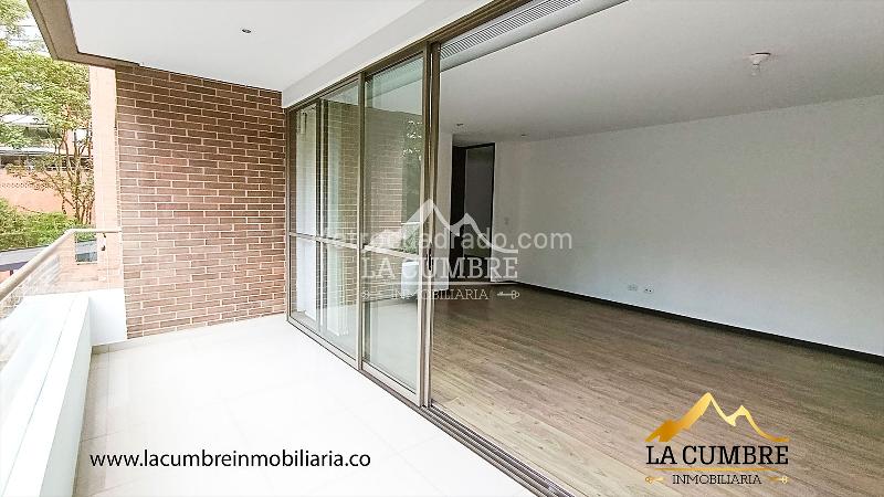 2BR Apartment for Rent in El Poblado Los Balsos with Double Covered Parking - 4