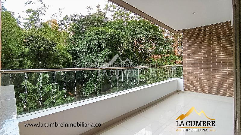 2BR Apartment for Rent in El Poblado Los Balsos with Double Covered Parking - 6