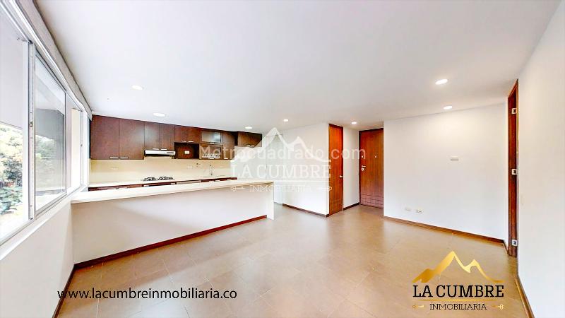 1BR Apartment for Rent in Los Balsos (El Poblado) with Covered Parking - 2