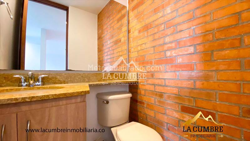 Apartamento en Arriendo de 3 Alcobas en Los Balsos, El Poblado - 7