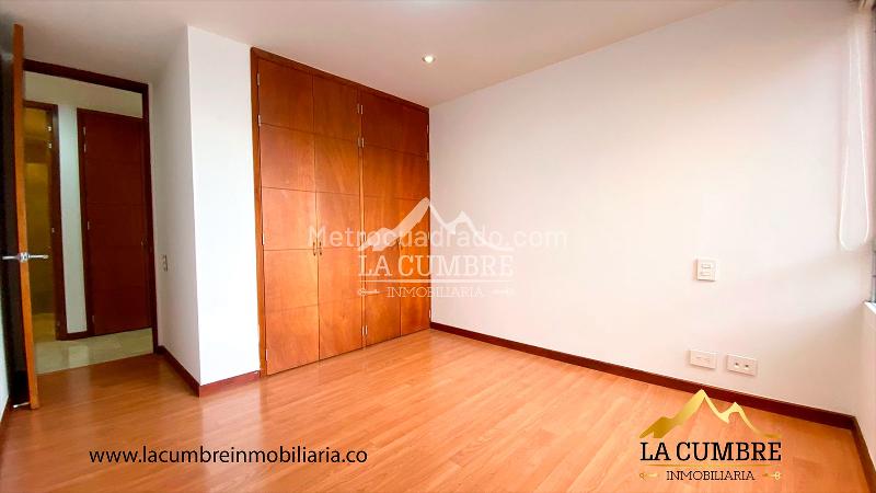 Apartamento en Arriendo de 3 Alcobas en Los Balsos, El Poblado - 8