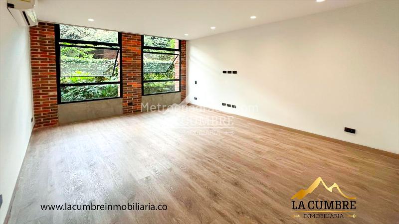 Spacious 2BR Apartment with Modern Amenities in El Campestre - 9