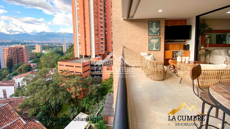 Stylish 3BR Apartment in El Poblado Santa Maria - 6