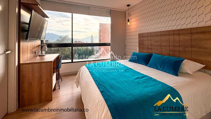 Beautiful 3BR Apartment in El Poblado San Lucas - 8