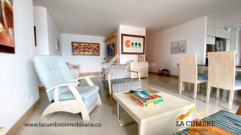 Apartamento Amoblado de 3 Alcobas con 4 Parqueaderos en El Poblado - 3