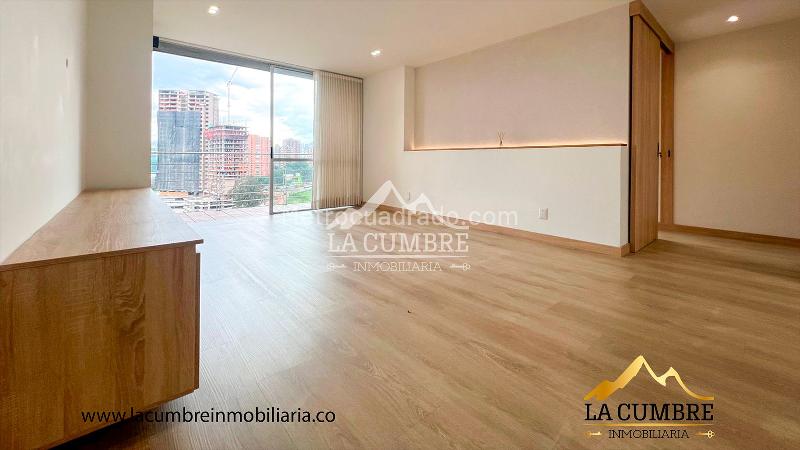 Modern 2BR Apartment in Los Balsos, El Poblado - 3