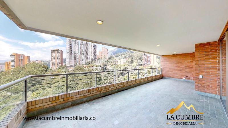 Apartamento en Arriendo en La Calera, El Poblado con Amenidades - 6